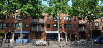 Flat to rent in Gloucester Green, Oxford OX1