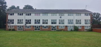 Flat for sale in Riverside Close, Bedford, Bedfordshire MK42