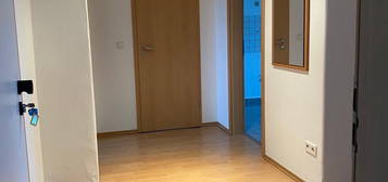 3-Zimmer Dachgeschoss-Wohnung zu vermieten für max. 2 Personen