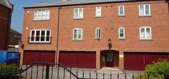 2 bed flat to rent