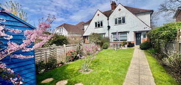 Flat to rent in Mount Pleasant Lane, Bricket Wood, St. Albans AL2