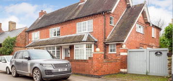 3 bed semi-detached house for sale