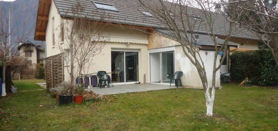 Jolie maison de 2008 de 107 m² à vendre à GILLY SUR ISERE