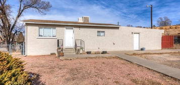 1201 E Beech St, Pueblo, CO 81001