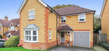 4 bedroom detached house to rent