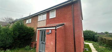 3 bedroom semi-detached house