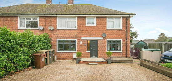 Maisonette for sale in Bay View Crescent, Little Oakley, Harwich CO12