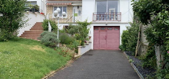 Maison 1 étage  à vendre, 5 pièces, 3 chambres, 100 m²