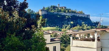 Appartamento in vendita in  Villaggio Carlo Poma