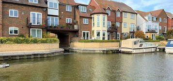 Town house for sale in West Quay, Abingdon OX14