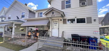 310 N  Hyde Park Ave, Scranton, PA 18504