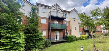 2 bed flat for sale