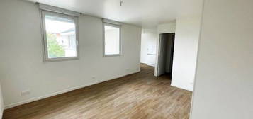 Studio  à vendre, 1 pièce, 29 m², Étage 4/–