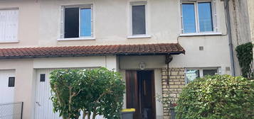 Maison  à vendre, 4 pièces, 3 chambres, 104 m²