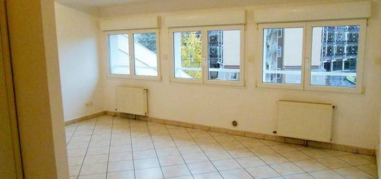 Appartement  à louer, 2 pièces, 1 chambre, 39 m²