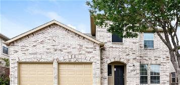 412 Hackberry Dr, Fate, TX 75087