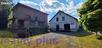 Prodej  rodinného domu 250 m², pozemek 3 692 m²