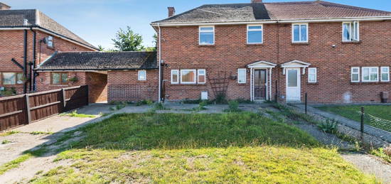 3 bed semi-detached house for sale