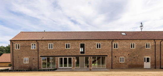 6 bed barn conversion for sale