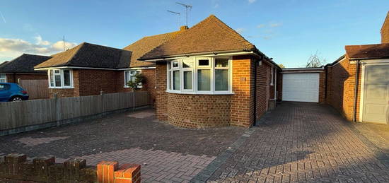 Semi-detached bungalow for sale in Childscroft Road, Rainham, Gillingham ME8