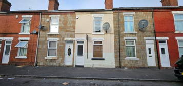 2 bedroom terraced house