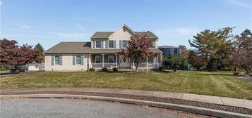 113 Turnberry Ct, Bath Borough, PA 18014-1639