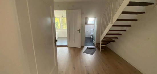 4 Zimmer Maisonette Wohnung