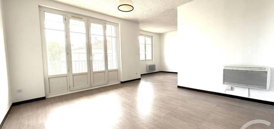 Location appartement 4 pièces 67 m²