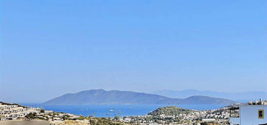 Bodrum Merkezi Lokasyonda Kapanmaz Deniz Manzaral Geni Daire