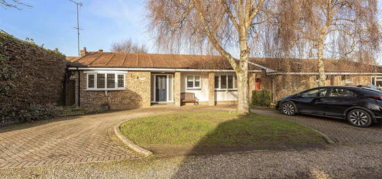 4 bedroom detached bungalow for sale