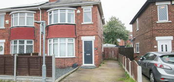 3 bed semi-detached house for sale