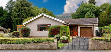 3 bedroom detached bungalow for sale