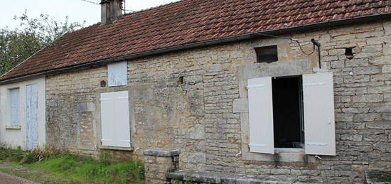 Maison de campagne secteur Noyers