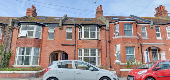 7 bedroom terraced house