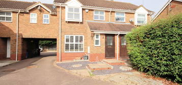 3 bed semi-detached house to rent