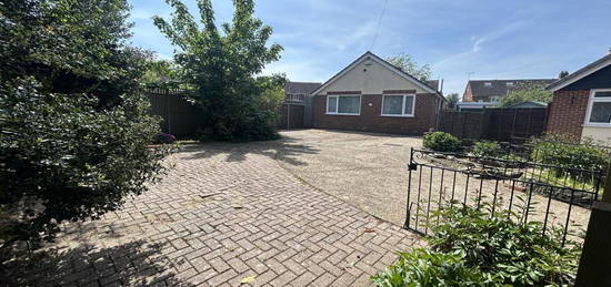 3 bedroom detached bungalow for sale