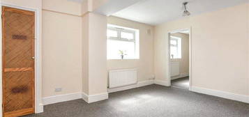 1 bedroom maisonette to rent