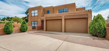 5912 Jones Pl NW, Albuquerque, NM 87120