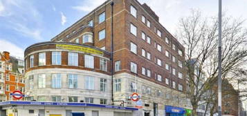 Flat to rent in Warren Court, Euston Road NW1