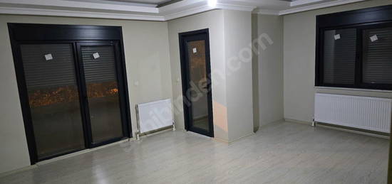 3+1Ebeveyn banyolu her canımda elektrikli panjurlu kiralık daire