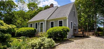 23 Covey Dr, Yarmouth Port, MA 02675