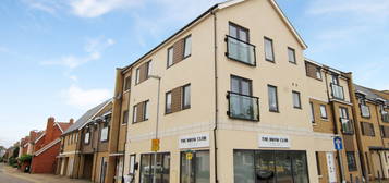 Flat for sale in Britten Place Sullivan Court, Biggleswade SG18