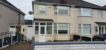 3 bedroom semi-detached house to rent