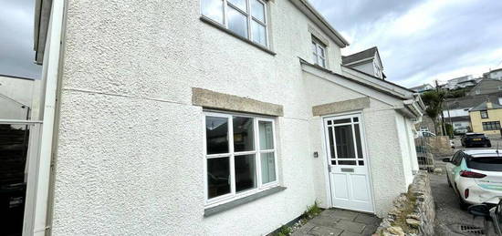 3 bedroom detached house