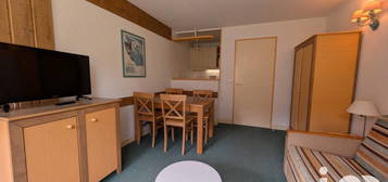 Studio  à vendre, 1 pièce, 26 m², Étage 1/10