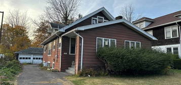 3 Bigelow St, Binghamton, NY 13904