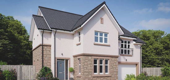 5 bed detached house for sale