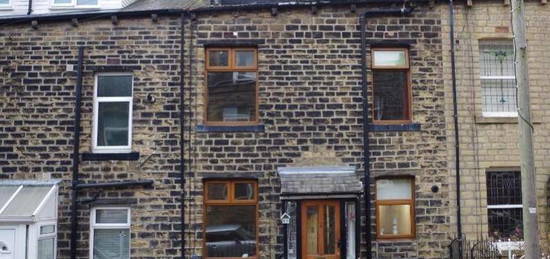 4 bedroom terraced house to rent