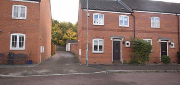 3 bed end terrace house to rent