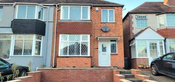 3 bedroom semi-detached house